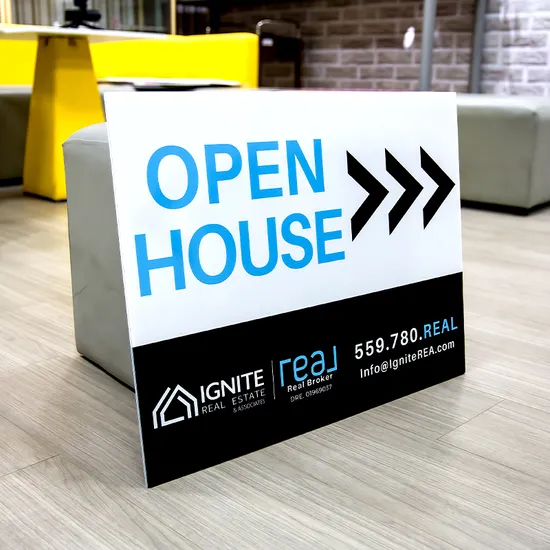 Yard Sheet with Stand Custom Graphics Horizontal Double